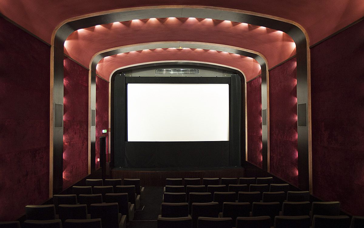 Nettoyage professionnel de fauteuils de cinéma - Cinéma indépendant